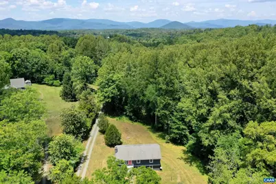 3272 Horseshoe Bend Rd, Charlottesville, VA 22901 - Photo 4