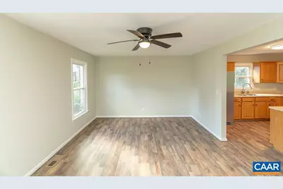 102 Dorset Ct, Charlottesville, VA 22911 - Photo 4