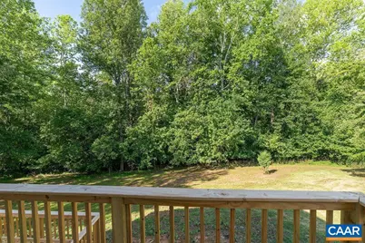 102 Dorset Ct, Charlottesville, VA 22911 - Photo 20