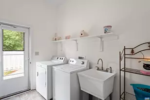 2655 Stowe Ct, Charlottesville, VA 22901 - Photo 14