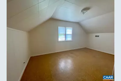 912 Saint Charles Ave, Charlottesville, VA 22901 - Photo 12