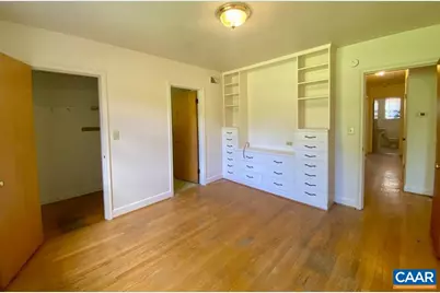 912 Saint Charles Ave, Charlottesville, VA 22901 - Photo 8