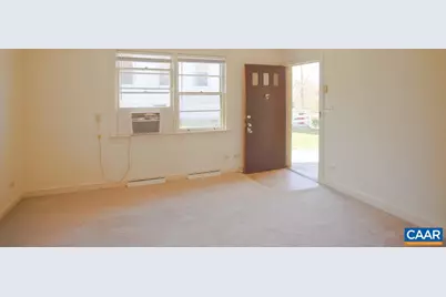 912 Saint Charles Ave, Charlottesville, VA 22901 - Photo 16