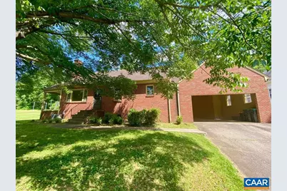 912 Saint Charles Ave, Charlottesville, VA 22901 - Photo 2