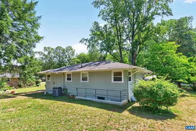 117 Buckingham Cir, Charlottesville, VA 22903 - Photo 18