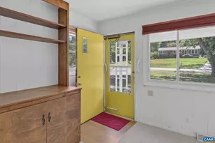 117 Buckingham Cir, Charlottesville, VA 22903 - Photo 4