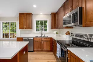 1641 Brightfield Pl, Charlottesville, VA 22901 - Photo 28