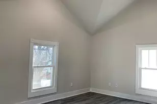 337 SW 6th St, Charlottesville, VA 22903 - Photo 12