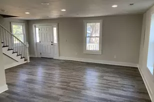 337 SW 6th St, Charlottesville, VA 22903 - Photo 8