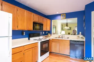 1335 Wimbledon Way, Charlottesville, VA 22901 - Photo 6