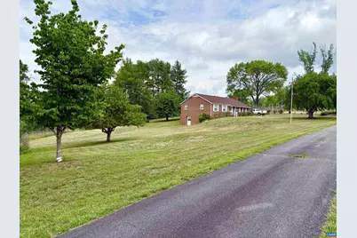 601 Lake View Ln, Lovingston, VA 22949 - Photo 12