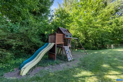 122 Bollingbrook Dr, Charlottesville, VA 22911 - Photo 56