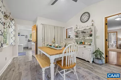 190 Hayman St, Scottsville, VA 24590 - Photo 8