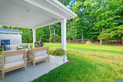 5128 Lazy Branch Ln, Keswick, VA 22947 - Photo 20