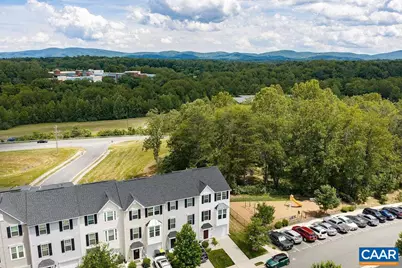 2115 Elm Tree Ct, Charlottesville, VA 22911 - Photo 2