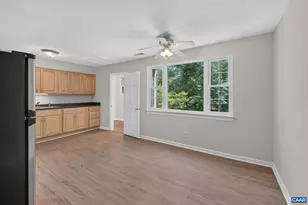 113 Scarborough Pl, Charlottesville, VA 22903 - Photo 10