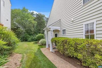 1017 Bristlecone Ln, Charlottesville, VA 22911 - Photo 4