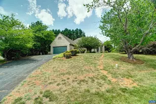 1130 Highlands Dr, Charlottesville, VA 22901 - Photo 46