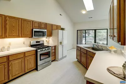 1130 Highlands Dr, Charlottesville, VA 22901 - Photo 12