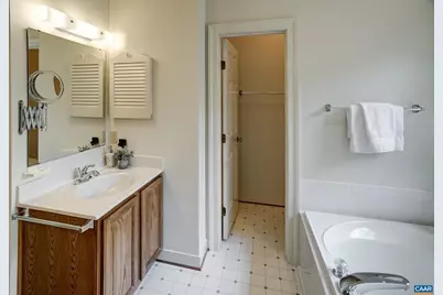 1130 Highlands Dr, Charlottesville, VA 22901 - Photo 32