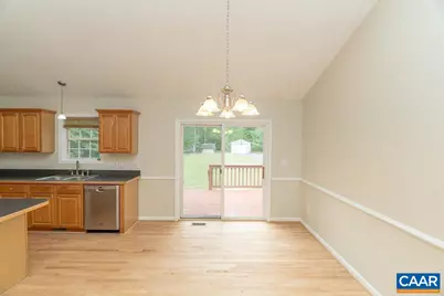 1166 Georgia Creek Rd, Scottsville, VA 24590 - Photo 8