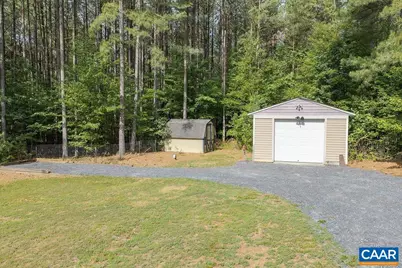 1166 Georgia Creek Rd, Scottsville, VA 24590 - Photo 32