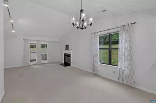 598 Pebblecreek Ct, Charlottesville, VA 22901 - Photo 8