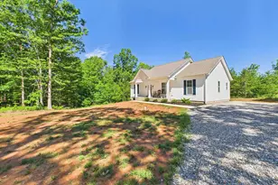 358 Blackwell Rd, Scottsville, VA 24590 - Photo 16