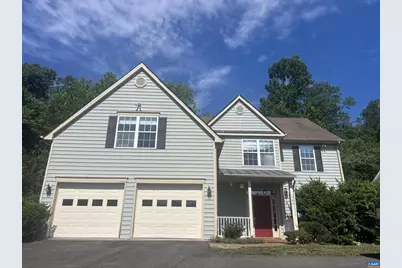 560 Rolling Valley Ct, Charlottesville, VA 22902 - Photo 2