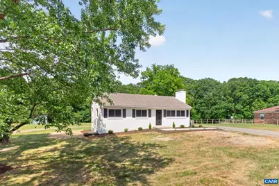 1546 Thomas Jefferson Pkwy, Charlottesville, VA 22902 - Photo 24