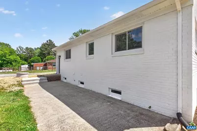 1546 Thomas Jefferson Pkwy, Charlottesville, VA 22902 - Photo 28