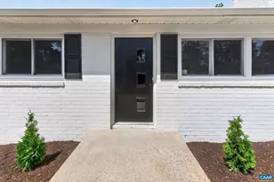 1546 Thomas Jefferson Pkwy, Charlottesville, VA 22902 - Photo 2