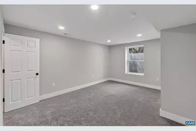 1546 Thomas Jefferson Pkwy, Charlottesville, VA 22902 - Photo 16