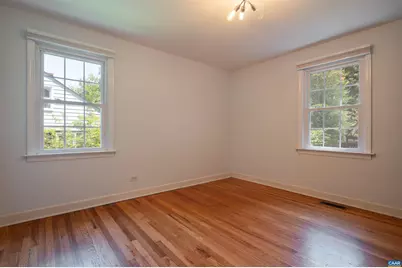 1614 Rose Hill Dr, Charlottesville, VA 22903 - Photo 14