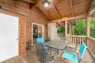 11 Ravens Roost Ct, Wintergreen Resort, VA 22967 - Photo 8