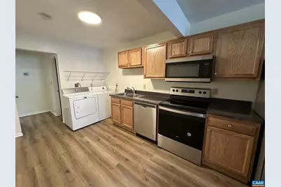 120 Raymond Ave #A, Charlottesville, VA 22903 - Photo 4