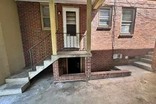 912 St Charles Ave, Charlottesville, VA 22901 - Photo 8