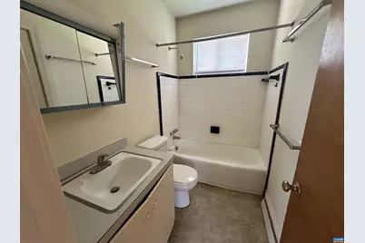 912 Saint Charles Ave, Charlottesville, VA 22901 - Photo 34