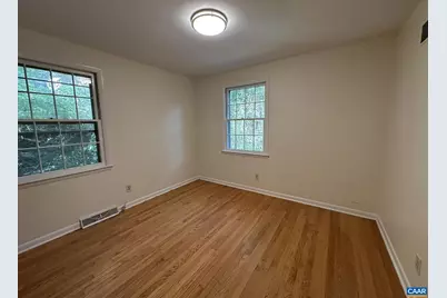 1724 Solomon Rd #B, Charlottesville, VA 22901 - Photo 14