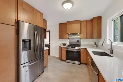 1408 Baker St #A, Charlottesville, VA 22903 - Photo 10