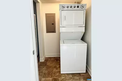 850 Fountain Ct #D, Charlottesville, VA 22901 - Photo 4