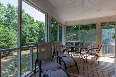 363 Bridgeport Rd, Scottsville, VA 24590 - Photo 8