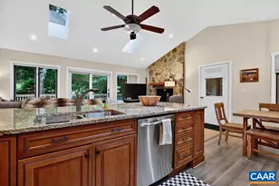 48 Deerberry Ln, Wintergreen Resort, VA 22967 - Photo 18