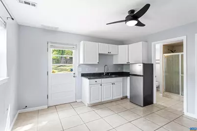 8005 Washington Ct, Charlottesville, VA 22911 - Photo 36