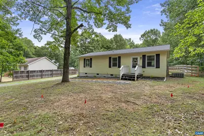 95 B-A-H Rd, Scottsville, VA 24590 - Photo 1