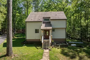 2530 Gillums Ridge Ln, Charlottesville, VA 22903 - Photo 2