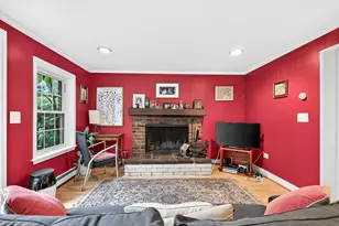 340 Key W Dr, Charlottesville, VA 22911 - Photo 4