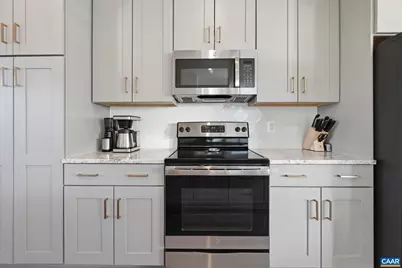 912 Orion Ln, Crozet, VA 22932 - Photo 6