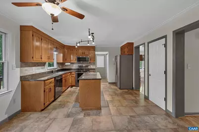 5880 Lexington Ln, Earlysville, VA 22936 - Photo 12
