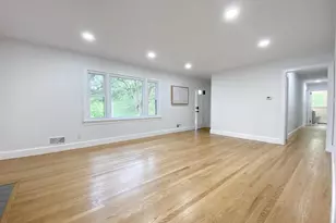 2305 Wayne Ave, Charlottesville, VA 22901 - Photo 4